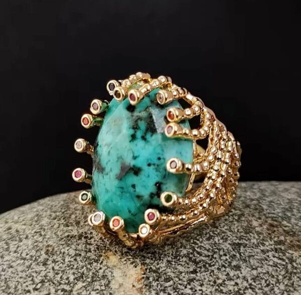 Anillo Tricon Turguoise, Rainbow Persian Jade, Joyería Luison