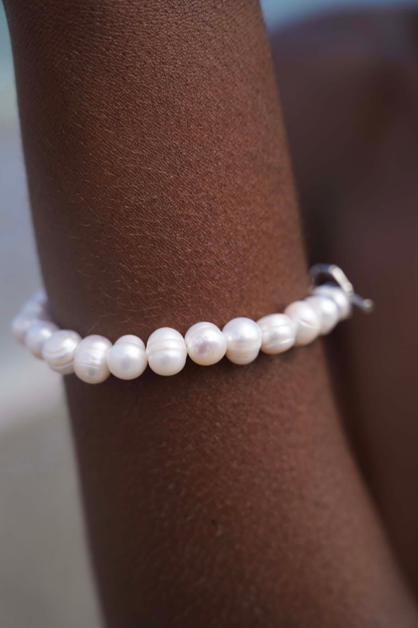 Esperanza Brazalete de Perlas Blanca, Joyería Luison