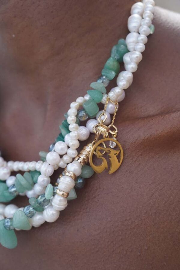 Conjunto Evolución de Perlas Marinas y Ágata Turquesa, Joyería Luison