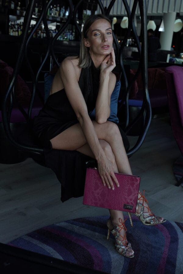 Bolso Garbo Fuxia, Joyería Luison