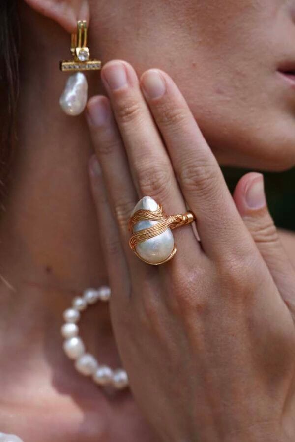 Anillo Promesa Dorada | Perla, Joyería Luison