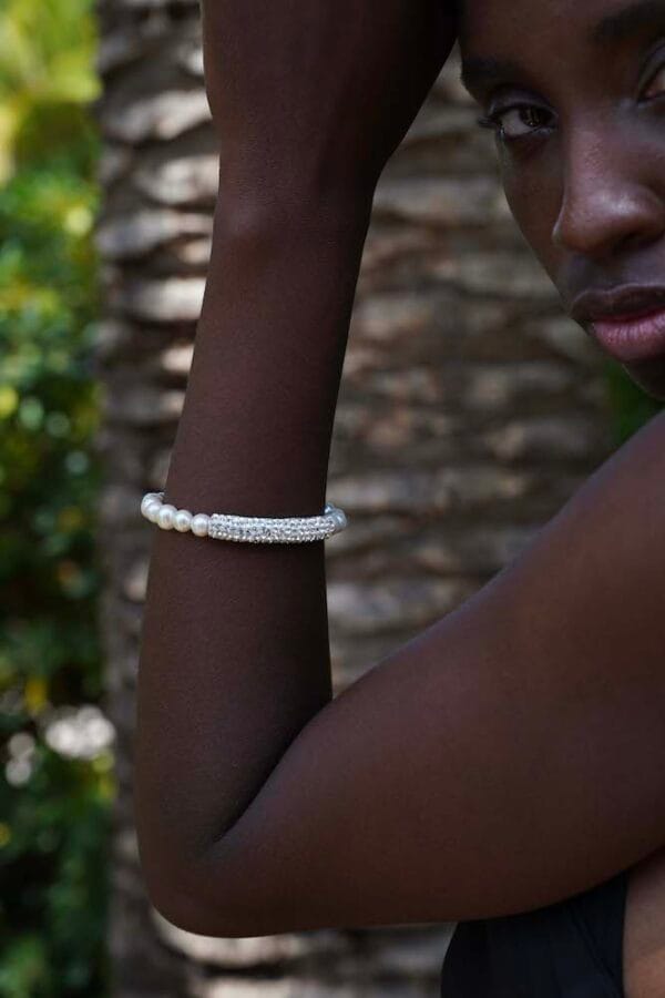 Brazalete Blanco Amor, Joyería Luison