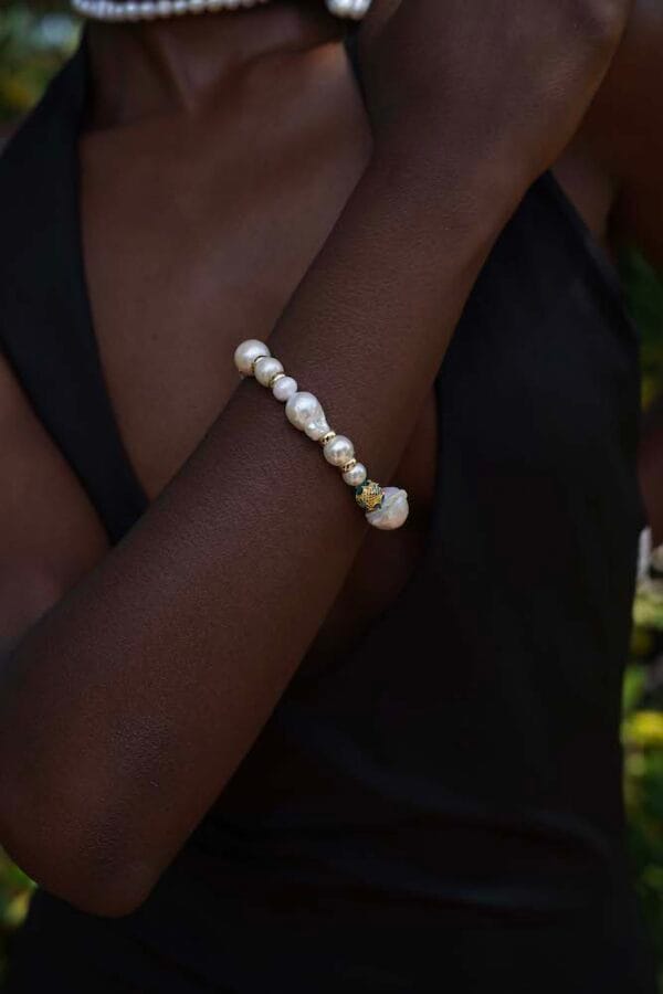 Brazalete Corazón de Perla, Joyería Luison