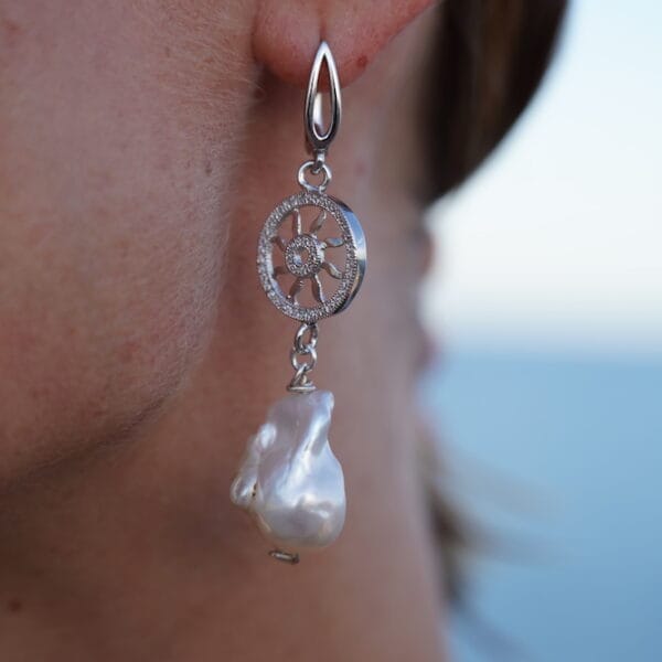 Pendientes Atardecer de Plata y Perla Barroca, Joyería Luison