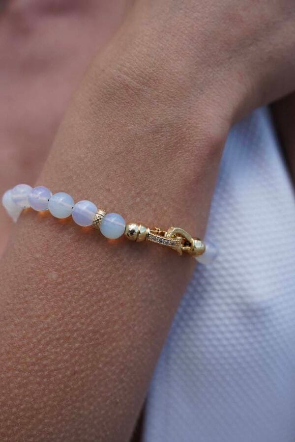 Brazalete Regalo de Luna Piedra de Luna y Oro 18k, Joyería Luison