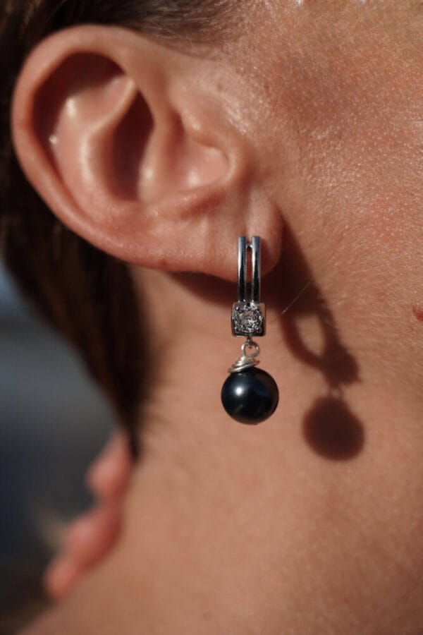 Pendientes Luz de Luna Perlas Azul Oscuro y Plata 925, Joyería Luison