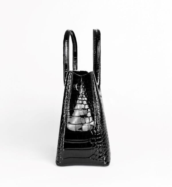 Bolso de Mano Negro con Patrón de Cocodrilo LACKE, Luison