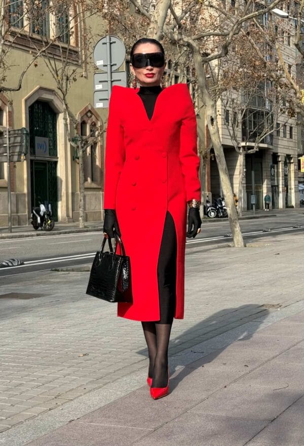 Abrigo Rojo Elegante para Mujer | LUISON