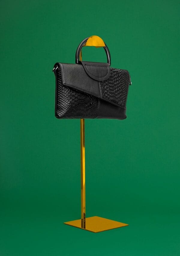 Bolso de Piel con Estampado de Serpiente Negro | LUISON