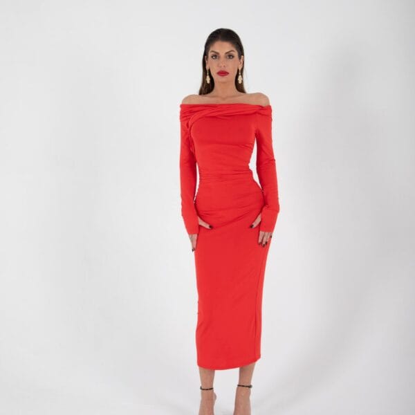 Vestido Rojo Largo Ajustado con Hombros Descubiertos | LUISON