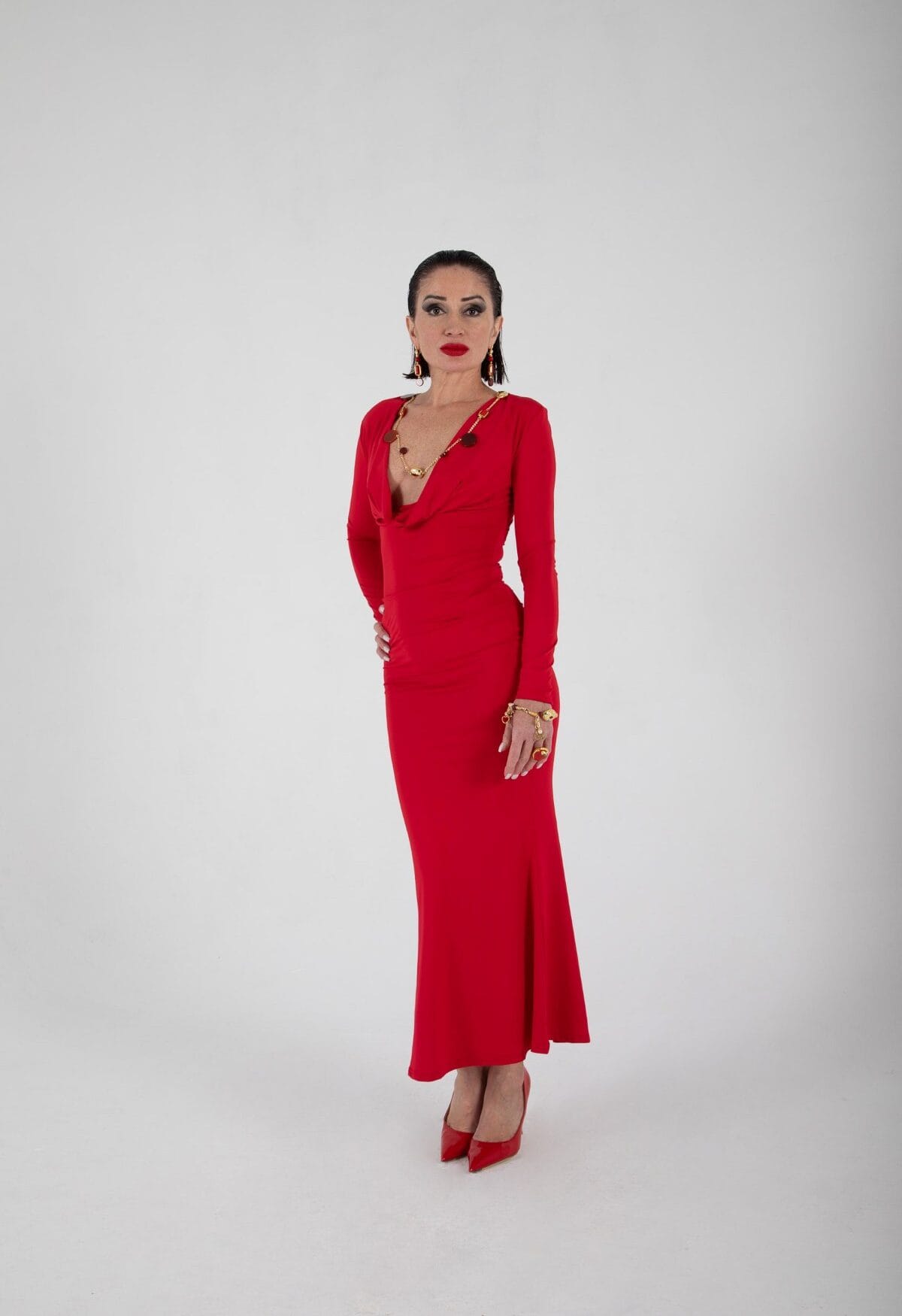 Vestido Rojo Largo con Cuello Oscilante | LUISON