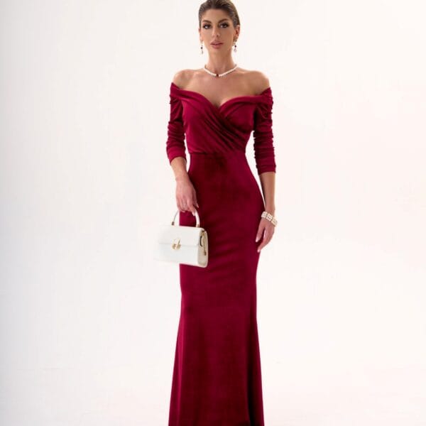 Vestido Sirena Terciopelo Vino Tinto con Hombros Descubiertos | LUISON  