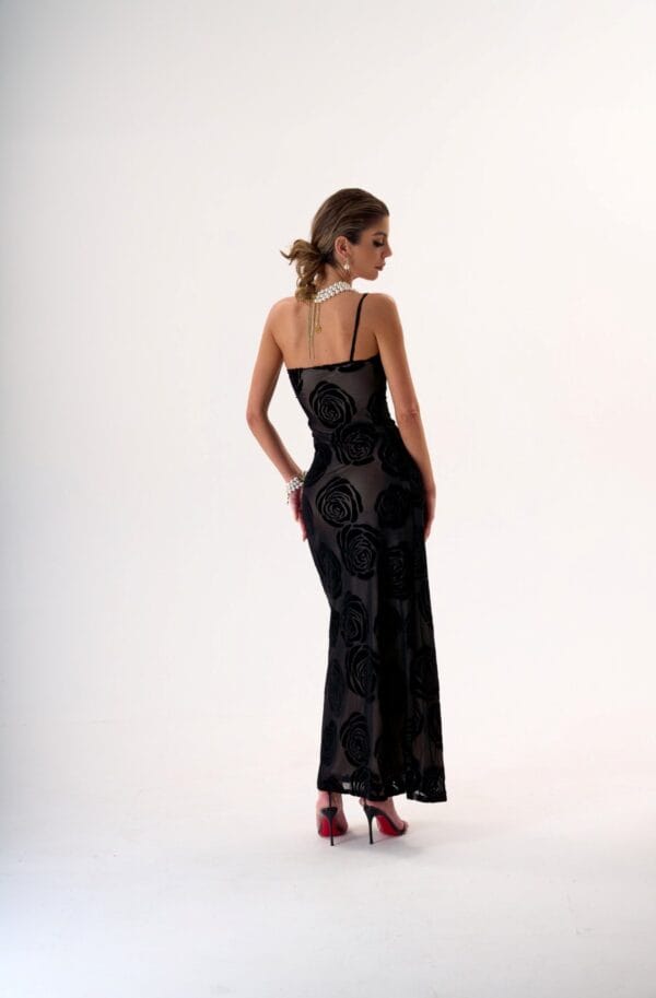 Vestido Negro Elegante Largo con Flores Transparente | LUISON