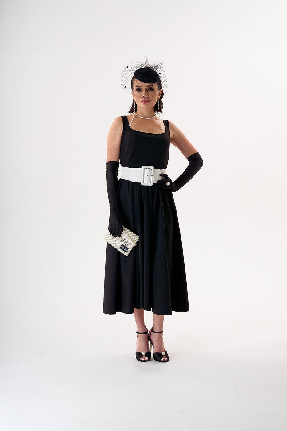 Vestido Negro de Tirantes
