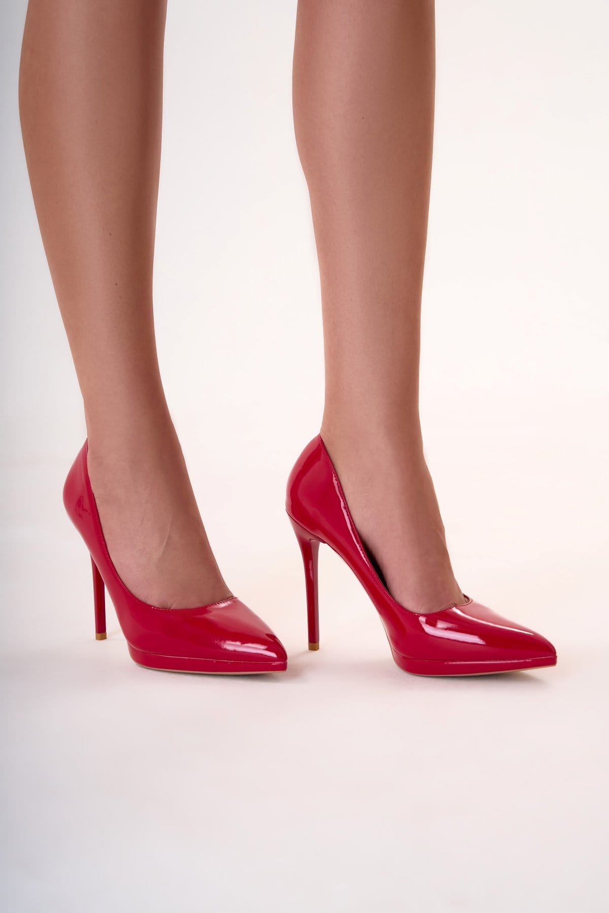 Zapatos de Tacón Fino Rojos con Plataforma | LUISON