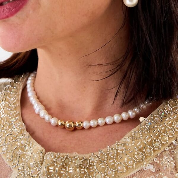 Collar Perlas Obsidiana Gold