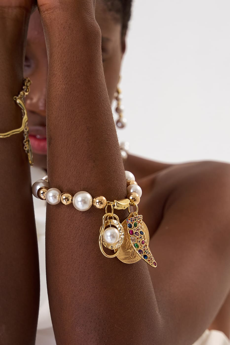 Brazalete Círculo Marino Gold