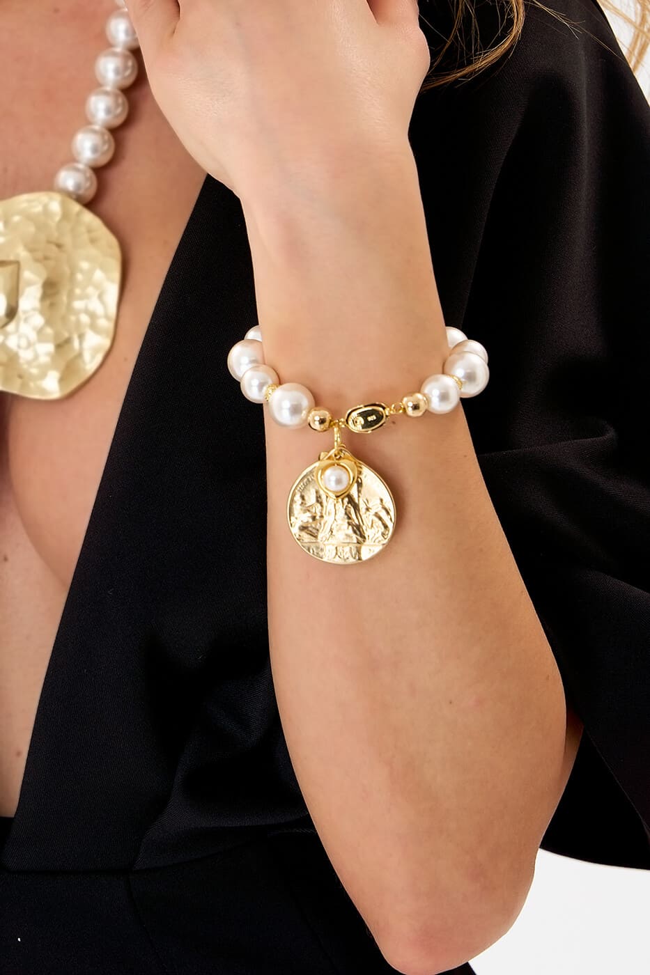 Brazalete Pearls Heart Gold